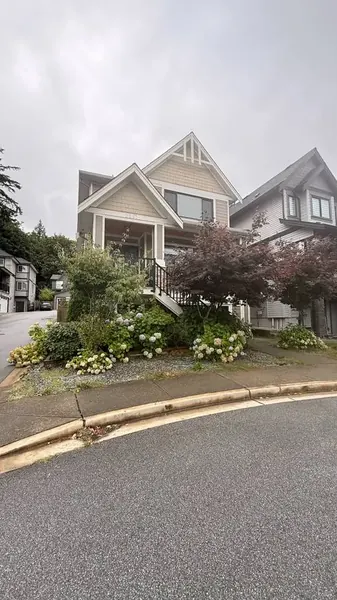 Darwin Avenue, Coquitlam — exterior view