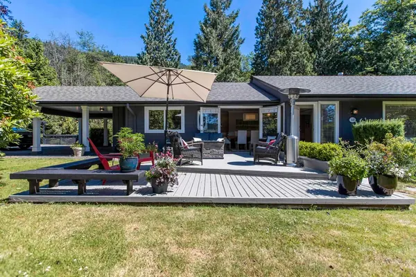 Westmount, West Vancouver — exterior view