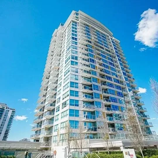 Centreview, North Vancouver — property photos