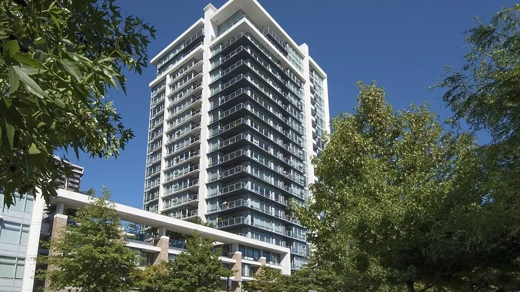 13th Street West, North Vancouver — property photos
