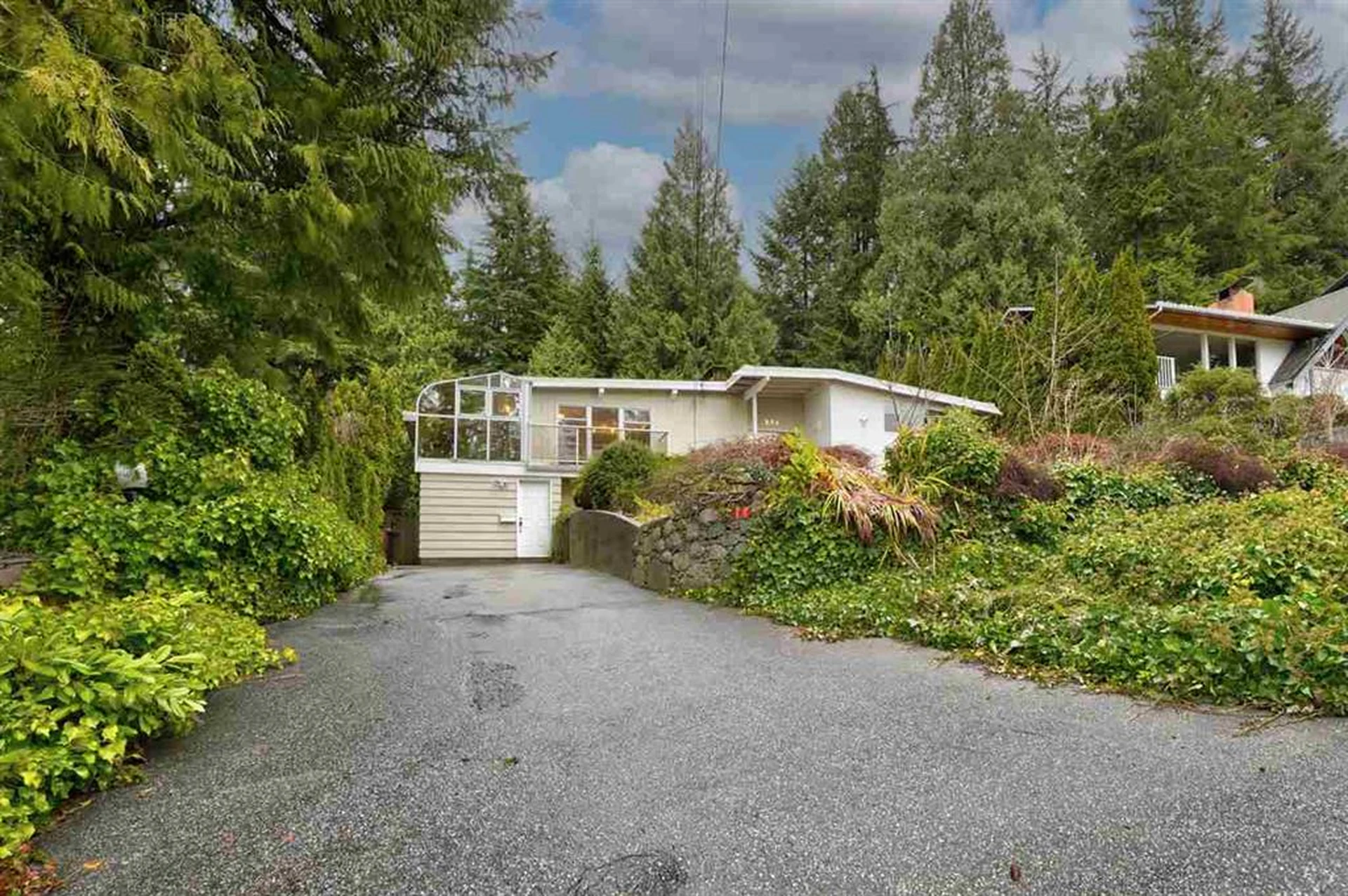 Canyon Heights, North Vancouver — property photos