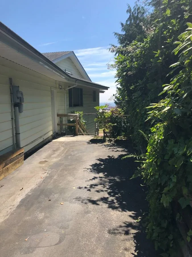 British Properties, West Vancouver — property photos