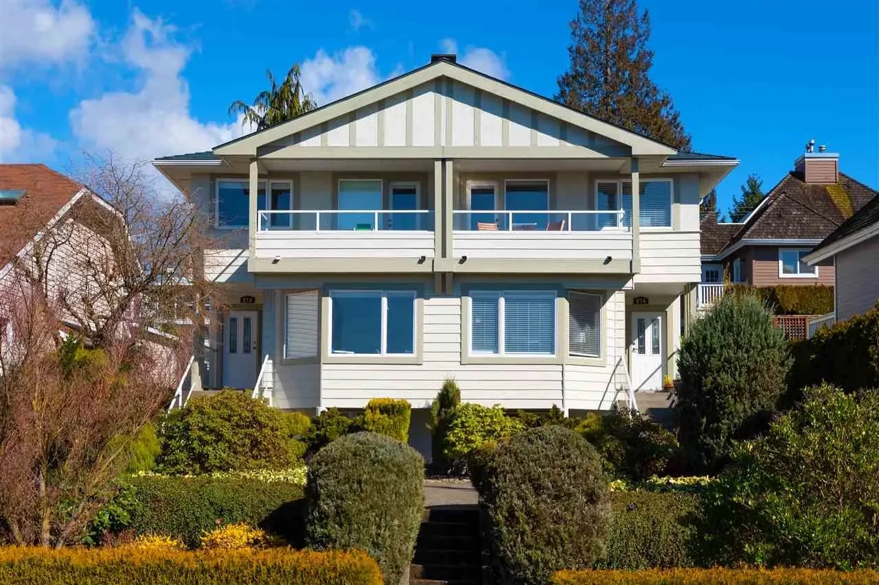 Lower Lonsdale, North Vancouver — property photos