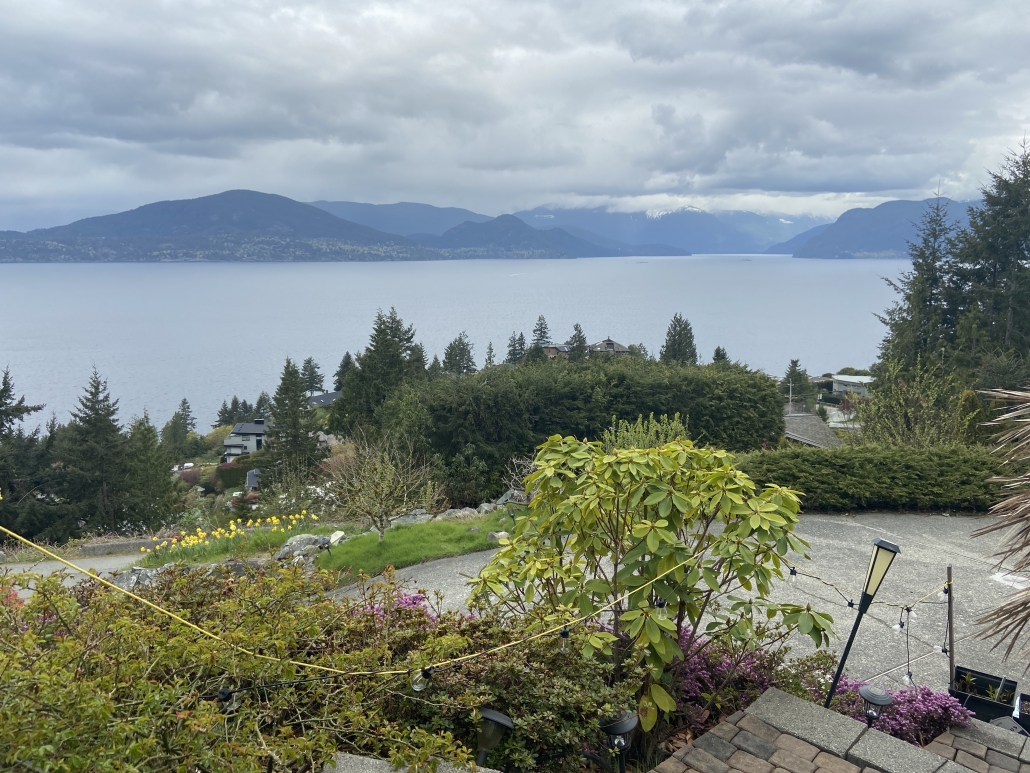 LIONS BAY, West Vancouver North Vancouver Real Estate Brokerage